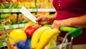 Imagem ilustrativa para texto sobre supermercados e atacarejos