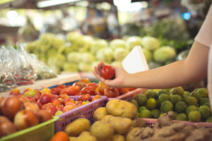 Como trabalhar os hortifrútis no varejo alimentar